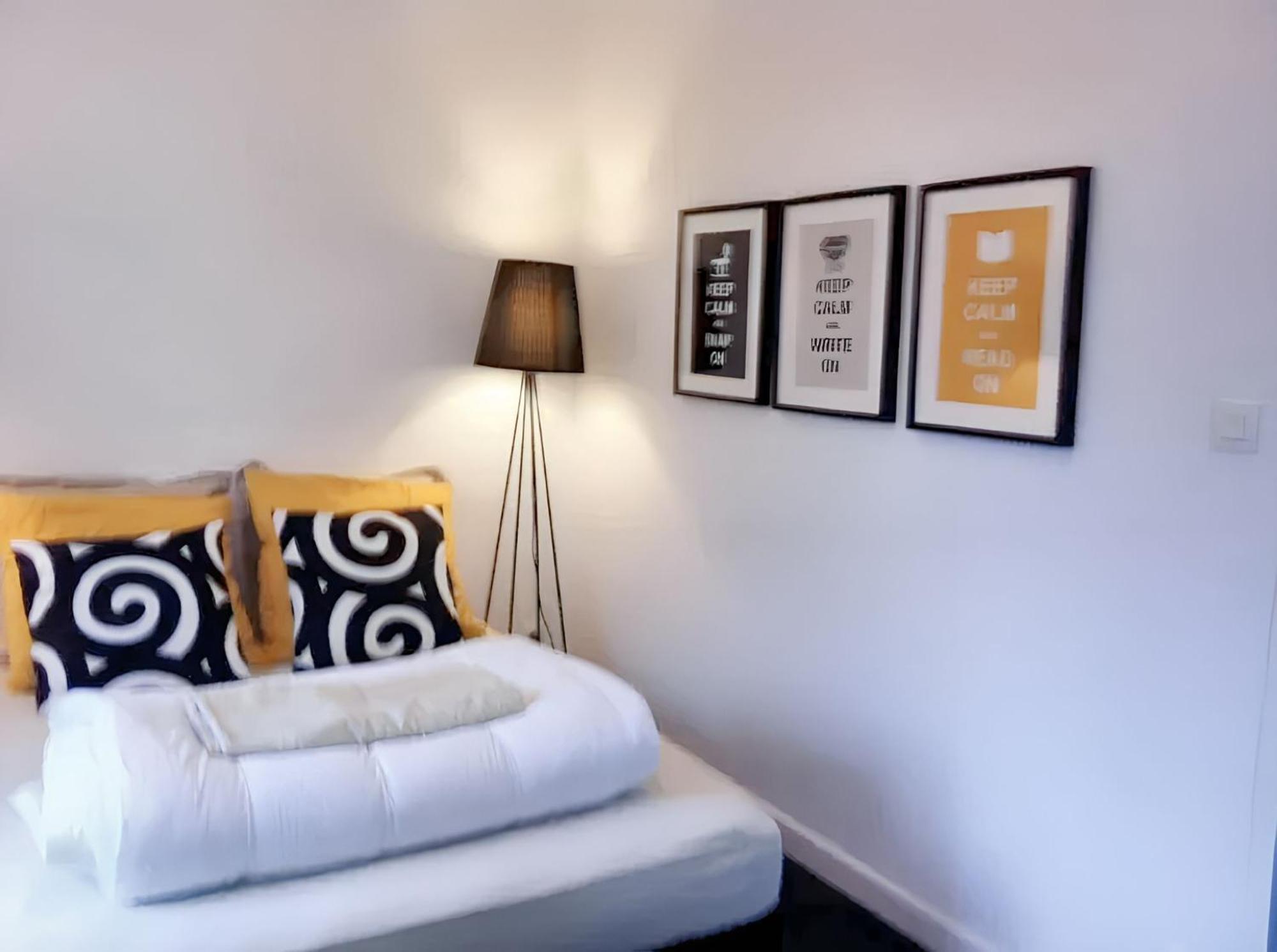 Appartement Moderne A Granville 55 M² Vue Sur Mer Eksteriør bilde